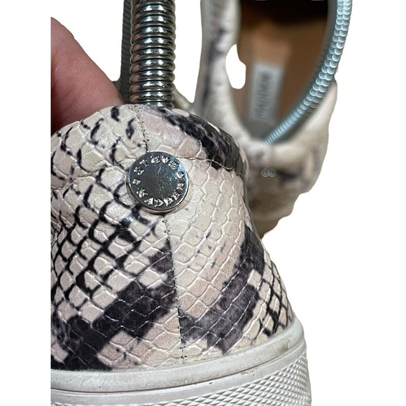 Steve Madden Snake Skin Print Slip On Comfort Sneaker Shoe Size 7M‎ - Picture 6 of 15